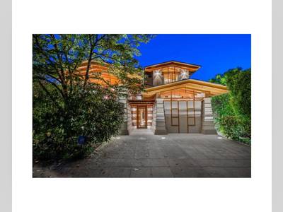 House &middot; For sale &middot; 4 bedrooms