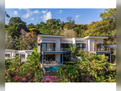 House &middot; For sale