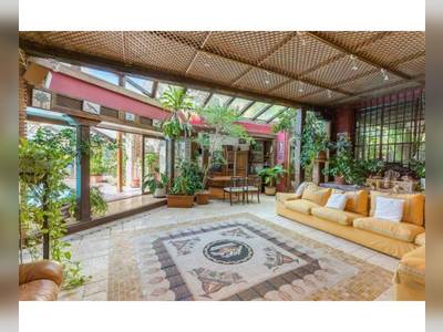 House &middot; For sale &middot; 7 bedrooms