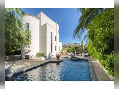 House &middot; For sale &middot; 6 bedrooms