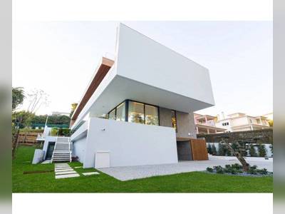 House &middot; For sale &middot; 6 bedrooms