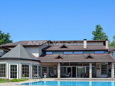 House &middot; For sale &middot; 7 bedrooms