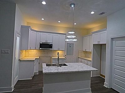 House &middot; For sale &middot; 4 bedrooms